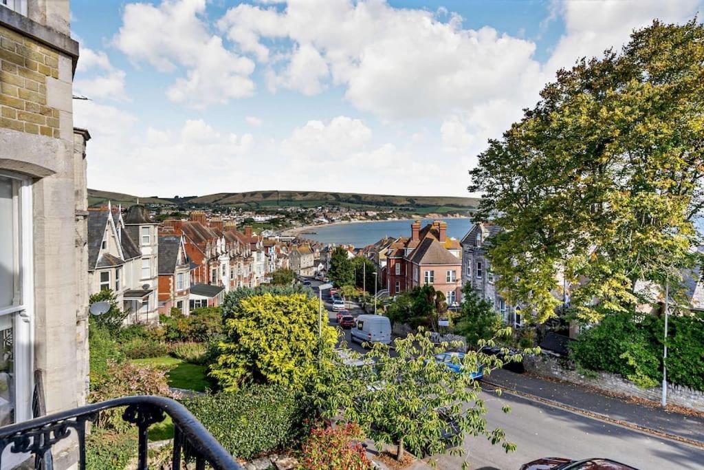 Dizzy Heights Swanage Sleeps 10 With Amazing Views Villa Eksteriør bilde