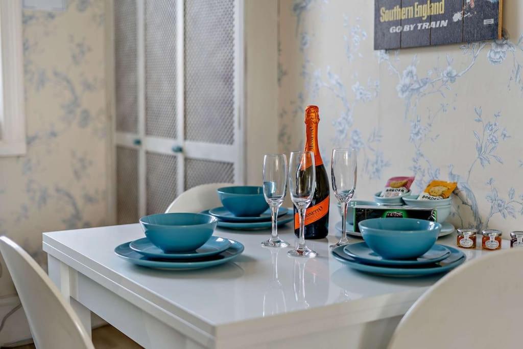 Dizzy Heights Swanage Sleeps 10 With Amazing Views Villa Eksteriør bilde